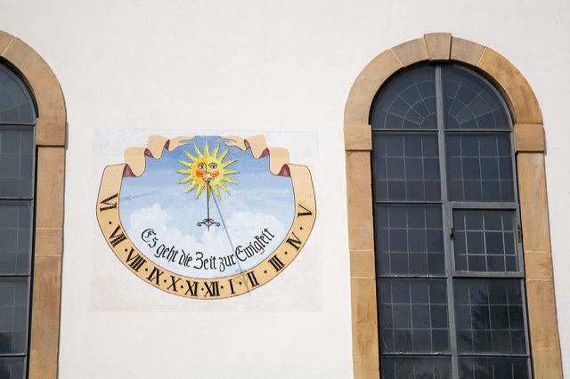 20081011_06_sonnenuhr.jpg