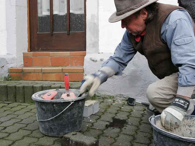 30_stolpersteine_gladbach.jpg