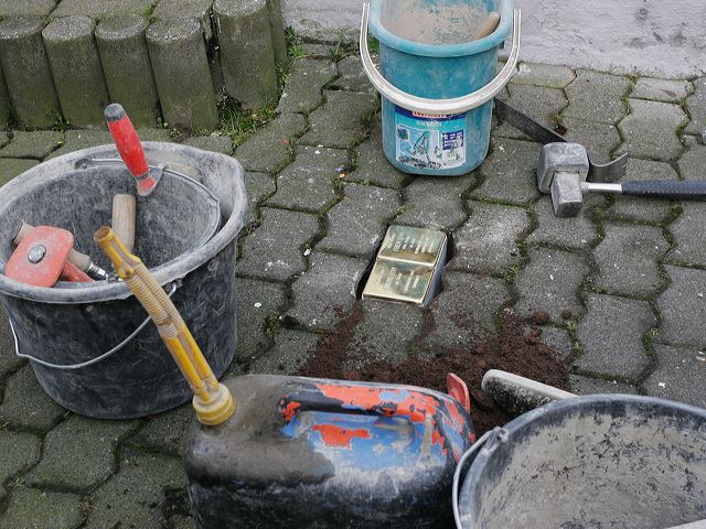 45_stolpersteine_gladbach.jpg